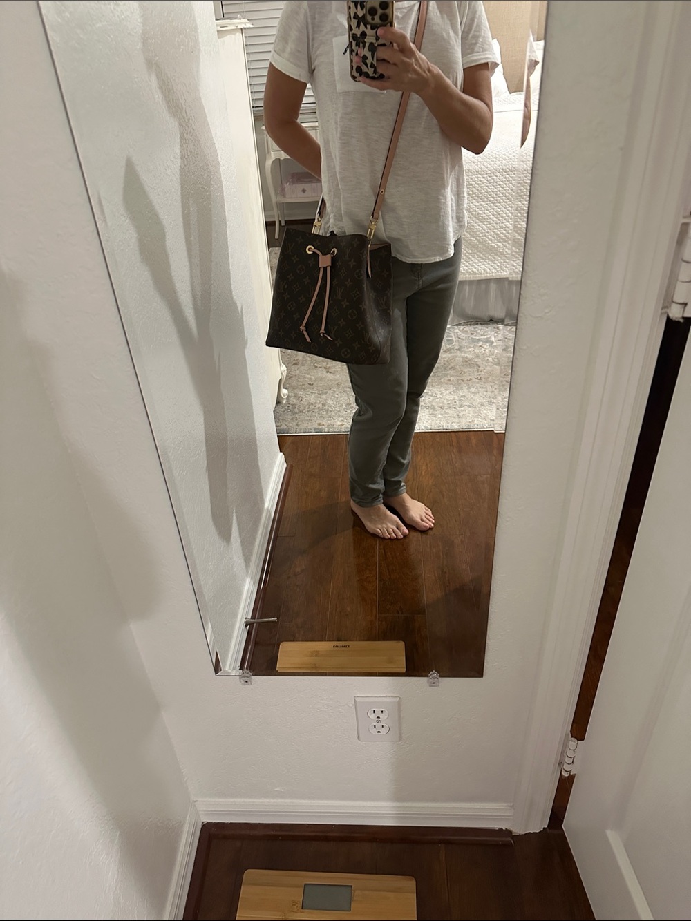 Designer Monogram Bucket Shoulder Bag in Brown with Pink Trim - Picture 6 of 6